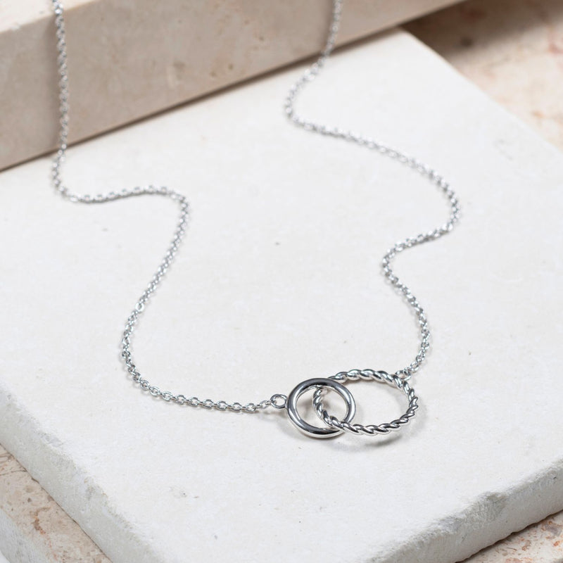 Kelso Alhambra Silver Twisted Rings Necklace